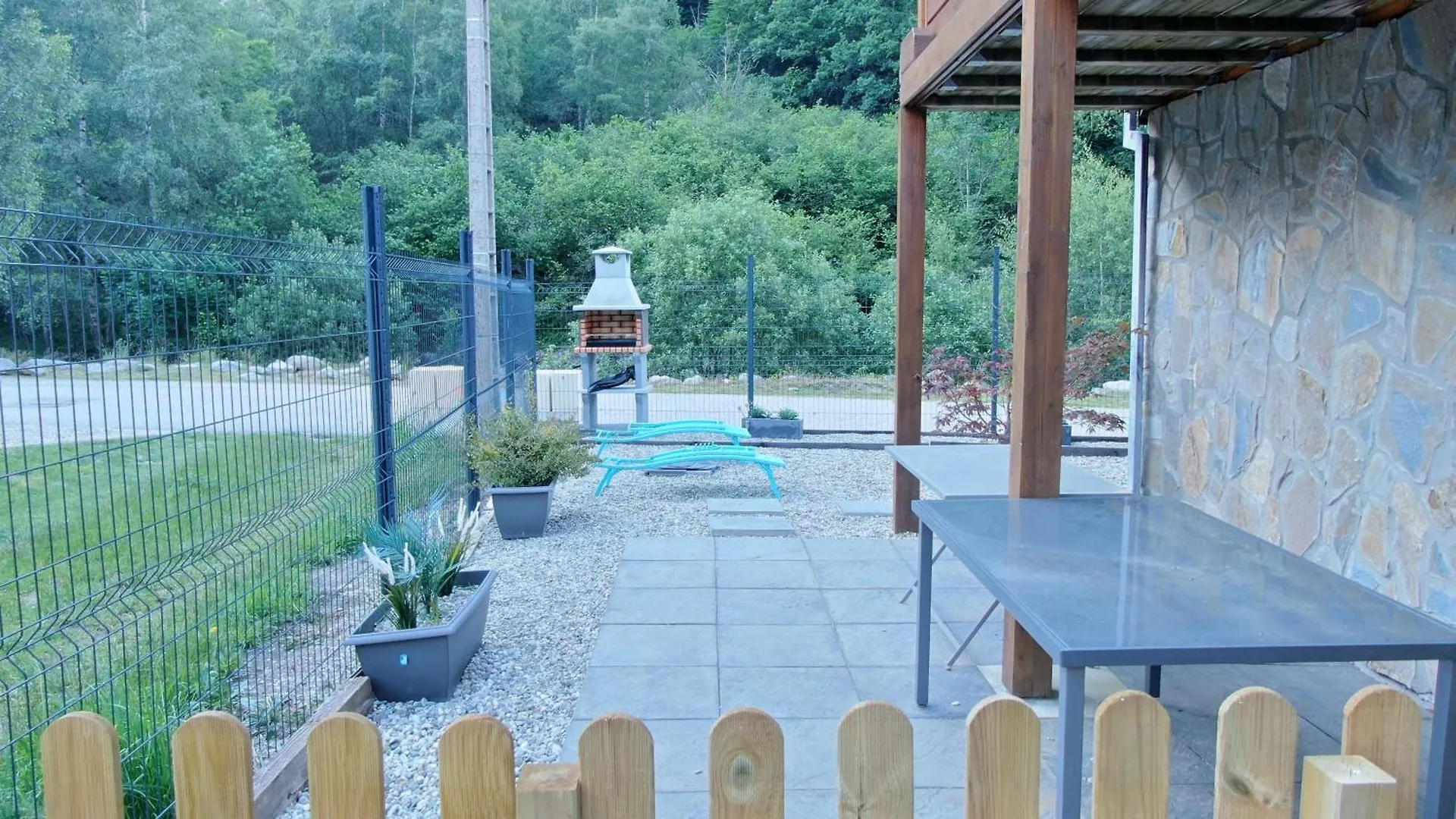 Chalet 6A Dans Les Pyrenees Proche D'Andorre LʼHospitalet-près-lʼAndorre 0*,  法国