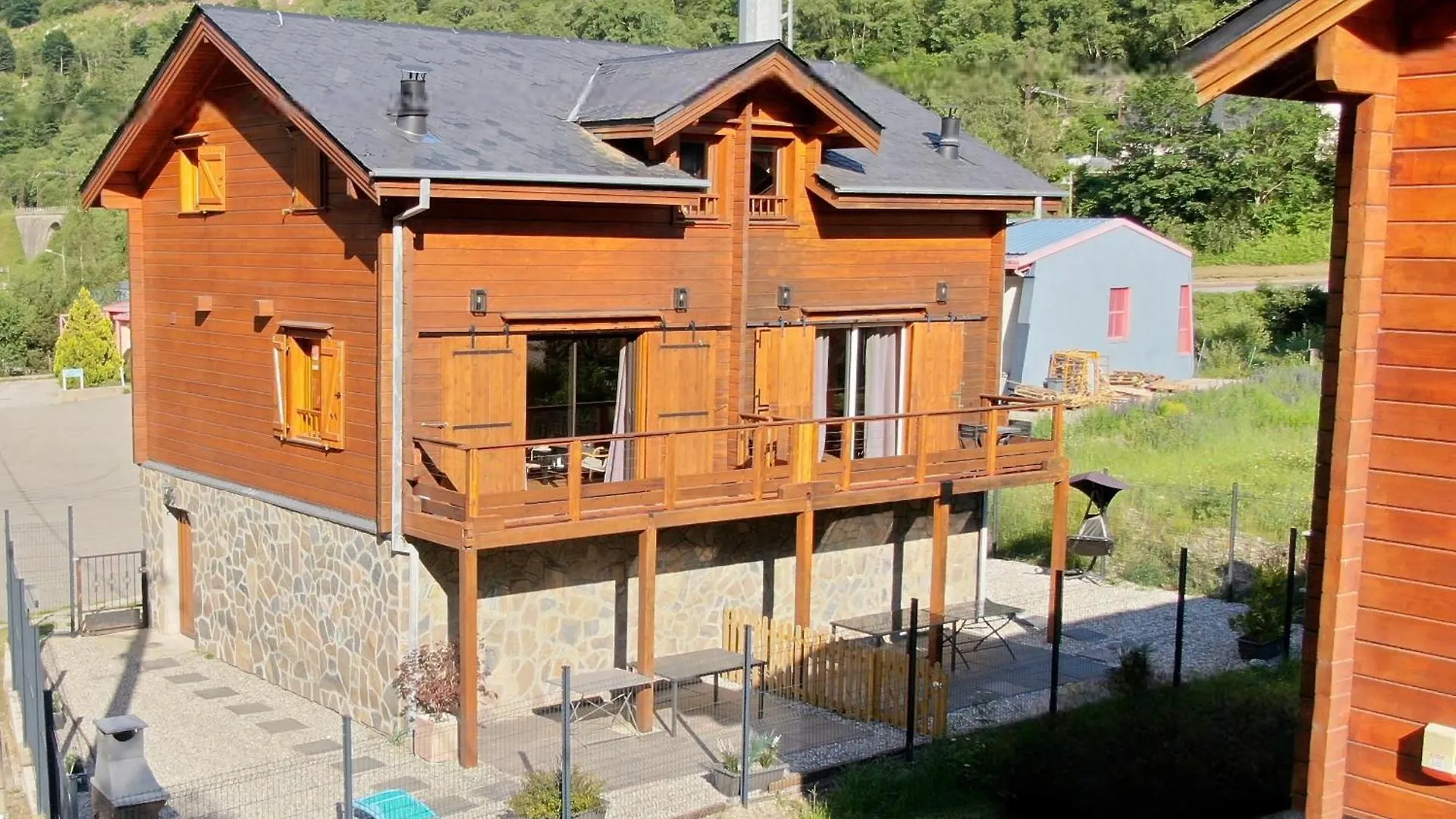 Chalet 6A Dans Les Pyrenees Proche D'Andorre LʼHospitalet-près-lʼAndorre